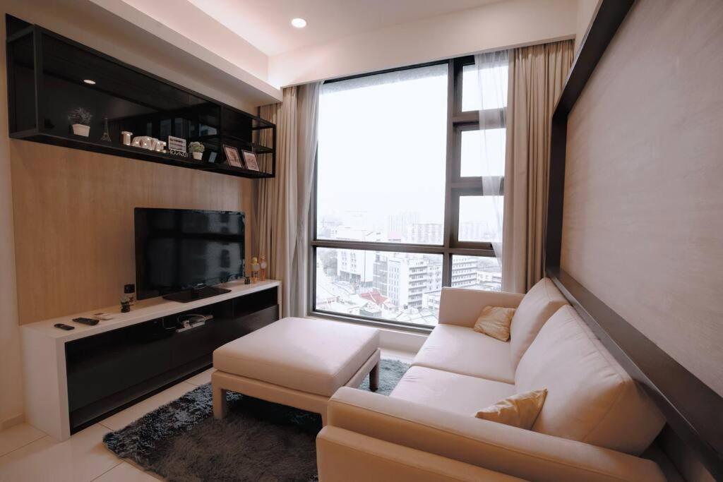 The Robertson Kl Bukit Bintang Netflix And Karaoke Pangsapuri Kuala Lumpur